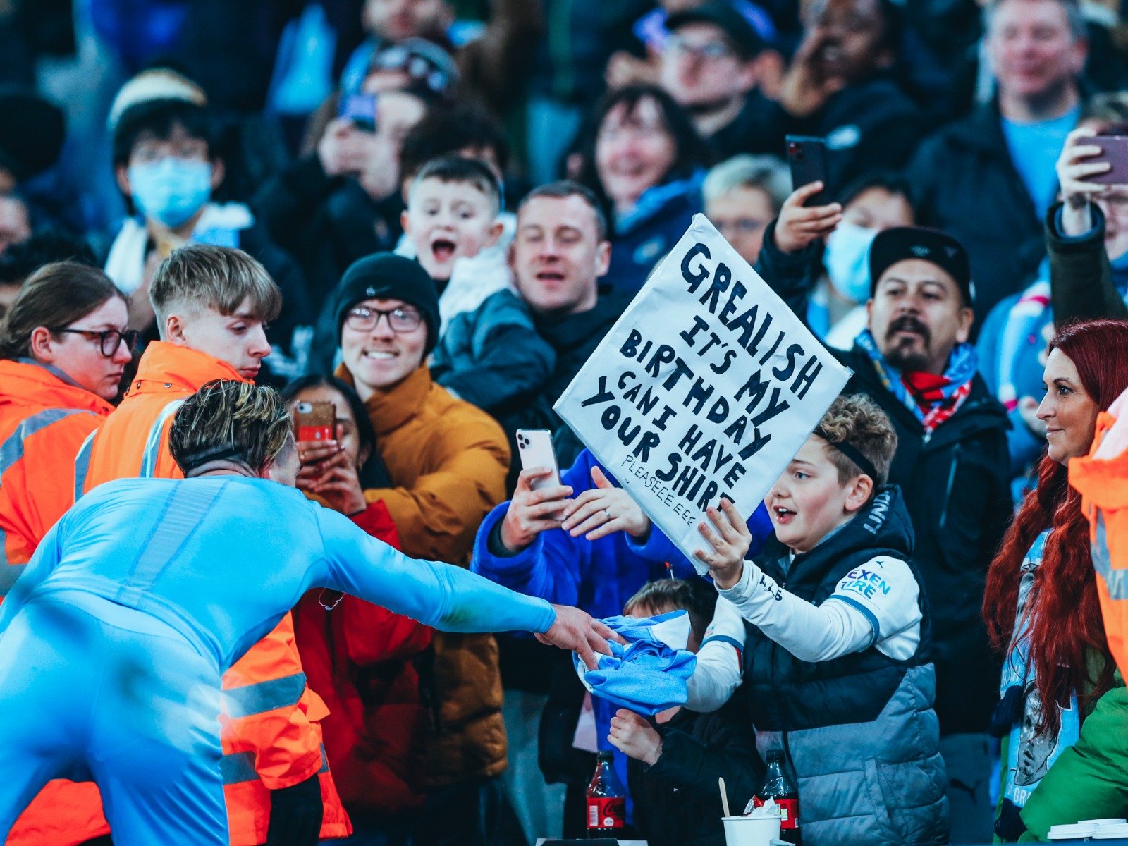 展现了他的 展现了他的