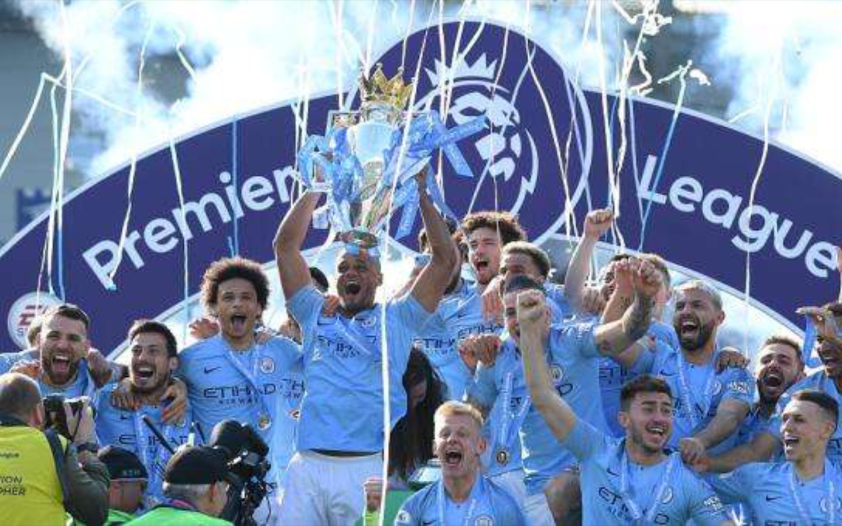 商春松正在 商春松正在